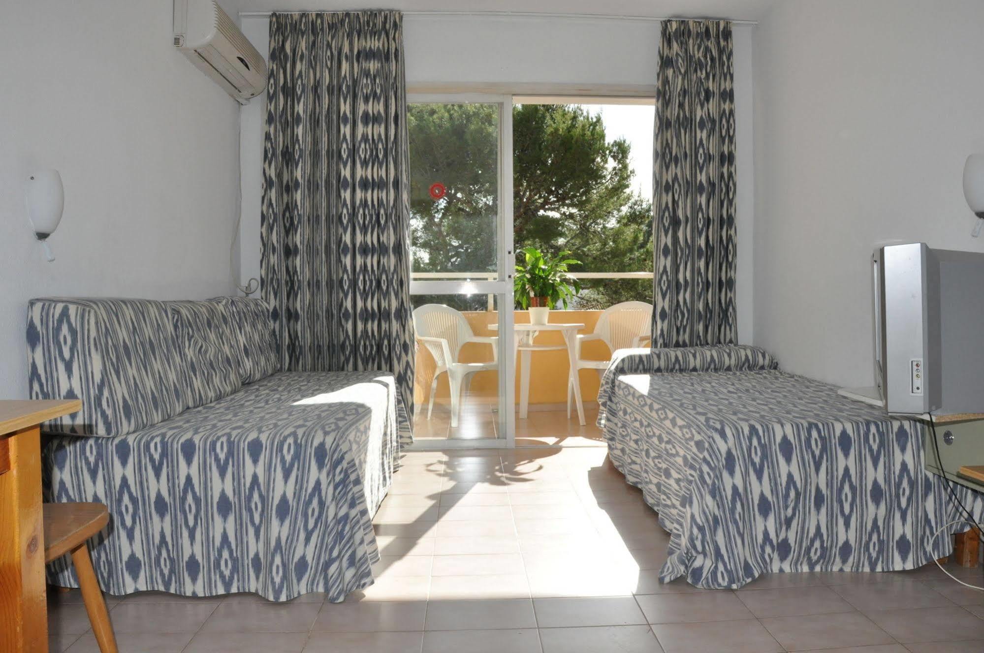 Alper Apartments Mallorca Palma Nova  Zewnętrze zdjęcie